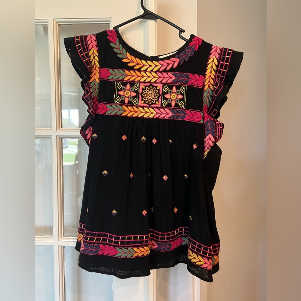 Vici Collection Black Embroidered Top SIZE SMALL